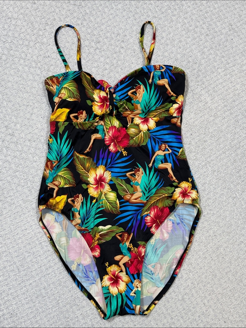 Kathy Ireland Hawaiian Floral Pin Up Girl  One Piece Swimsuit Size 14